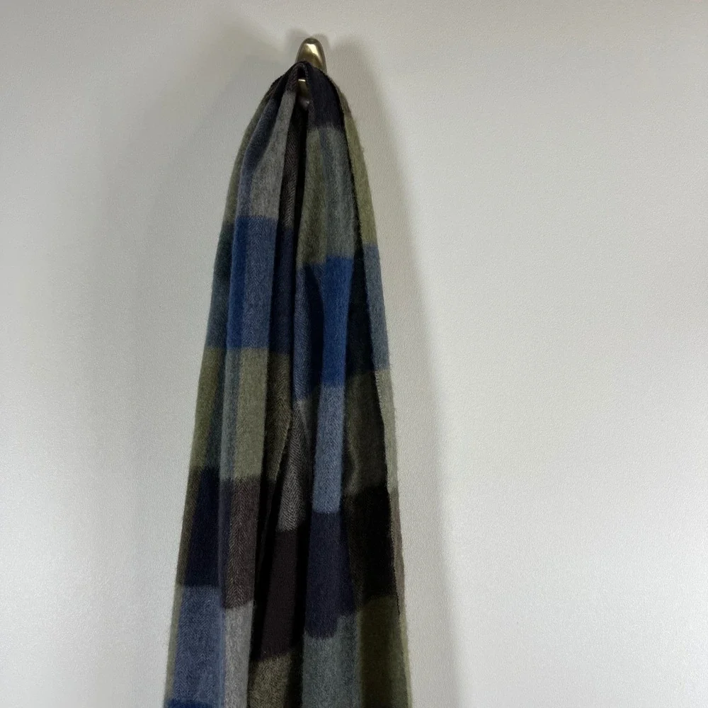 Nordstrom Men's‎ Shop 100% Cashmere Scarf Blue Green Plaid Check Fringed Trim